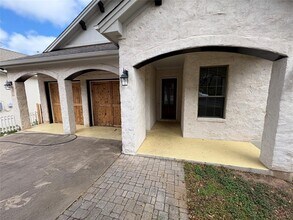 3314 Thomas Kincheon St in Austin, TX - Building Photo - Building Photo