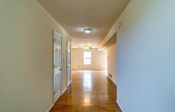 578 Hampton Way in Richmond, KY - Building Photo - Building Photo