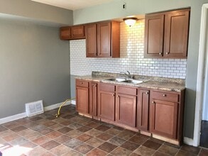 4919 N 26th St in Milwaukee, WI - Building Photo - Building Photo
