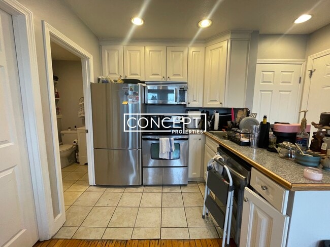 1 Centre St in Boston, MA - Building Photo - Building Photo