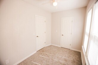 628 Evesham Ave in Toledo, OH - Building Photo - Building Photo