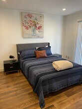 615 Island View Cir, Unit Beach Condo in Port Hueneme, CA - Building Photo - Building Photo