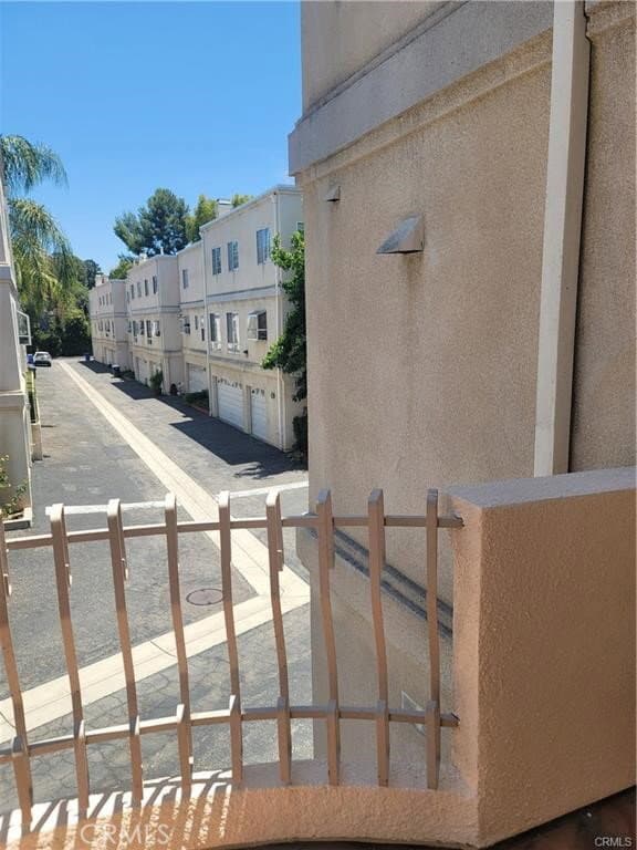 property at 5340 Las Virgenes Rd