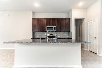 20223 Rainflower Bay Ln in Richmond, TX - Building Photo - Building Photo