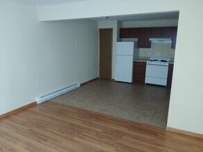 4315 Kennedy Dr, Unit 103 in Racine, WI - Building Photo - Building Photo