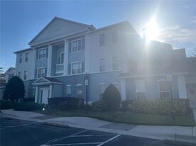 7615 Heritage Crossing Way in Kissimmee, FL - Building Photo