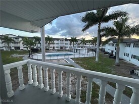 3706 Broadway in Ft. Myers, FL - Building Photo
