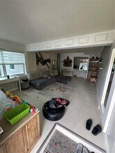 2326 Harding St-Unit -2326 in Hollywood, FL - Foto de edificio - Building Photo