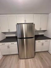 555 Oak St, Unit 301 in Glendale, CA - Foto de edificio - Building Photo