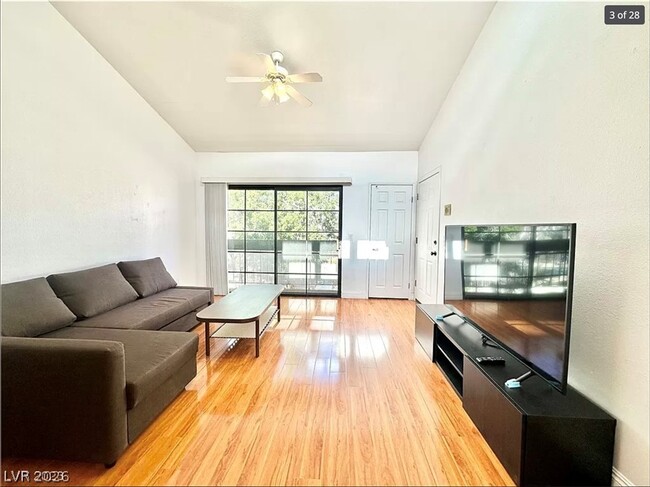 5150 S Jones Blvd in Las Vegas, NV - Building Photo - Building Photo