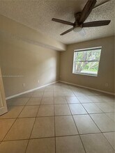 9630 NW 2nd St, Unit #6-206 in Pembroke Pines, FL - Building Photo - Building Photo