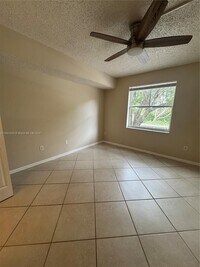 9630 NW 2nd St, Unit #6-206 in Pembroke Pines, FL - Foto de edificio - Building Photo