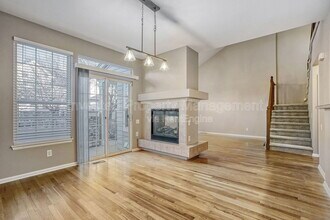 6216 Trailhead Rd in Littleton, CO - Foto de edificio - Building Photo