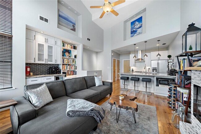 property at 1043 Bonner St