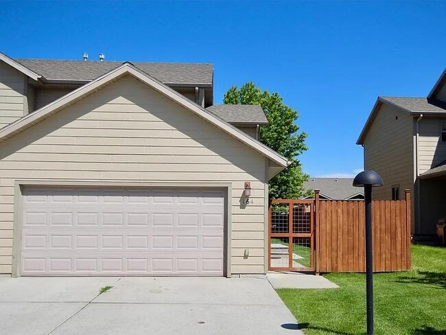 property at 164 Meriwether Ave