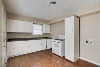 3325 Sidney Dr in Mesquite, TX - Building Photo - Building Photo
