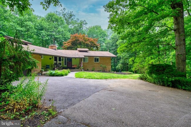5475 Green Bridge Rd in Dayton, MD - Building Photo - Building Photo