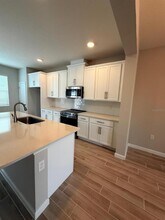 1395 Mount Royal Dr in St. Cloud, FL - Building Photo - Building Photo