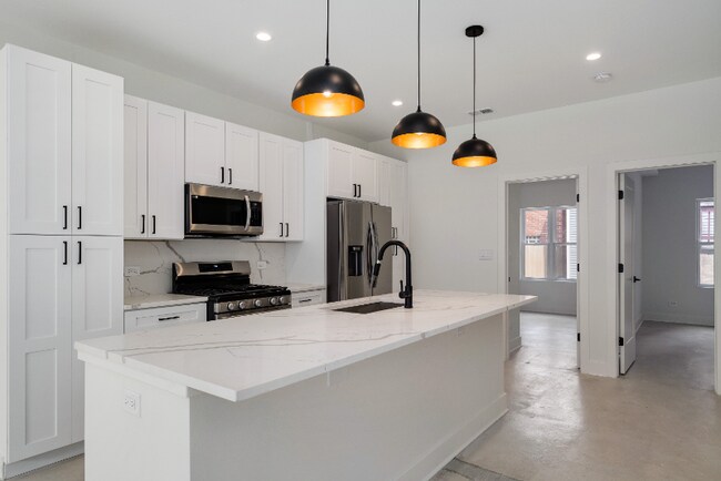1472 W Ohio St in Chicago, IL - Building Photo - Building Photo