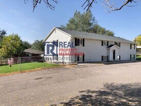 1120 E Poplar St in Pocatello, ID - Building Photo