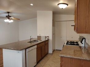 2025 NW Elm Ave in Redmond, OR - Building Photo - Building Photo