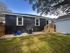 1332 Thurgood St SW in Atlanta, GA - Building Photo - Building Photo