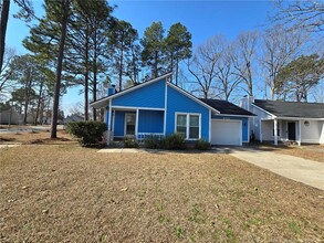 6718 Winchester St in Fayetteville, NC - Building Photo - Building Photo