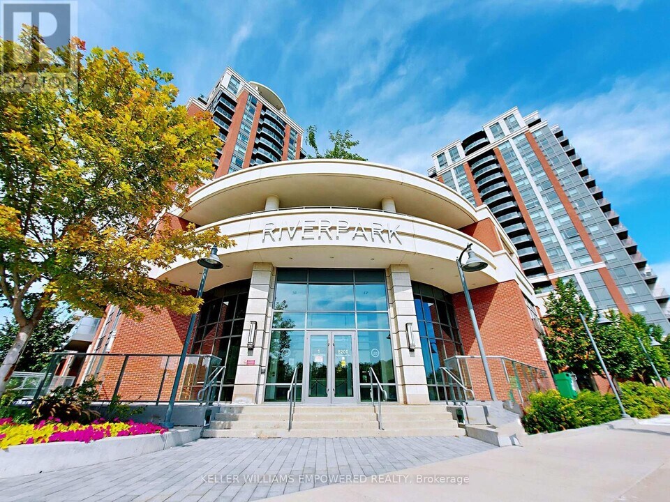 1-1801 Uptown Dr in Markham, ON - Building Photo