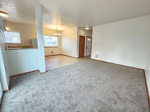 6026 N Wiscomb St in Spokane, WA - Building Photo - Building Photo