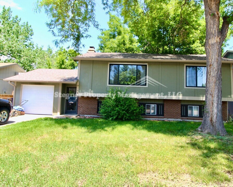 2024 Pecos Pl in Fort Collins, CO - Building Photo