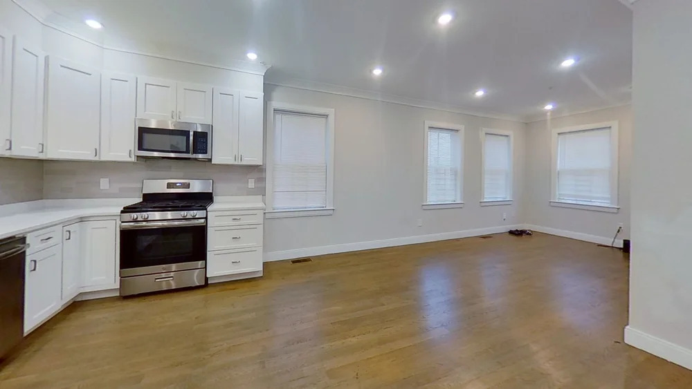 79 Linden St, Unit 1 in Boston, MA - Foto de edificio