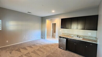 42729 Tiempo Ct in Indio, CA - Building Photo - Building Photo
