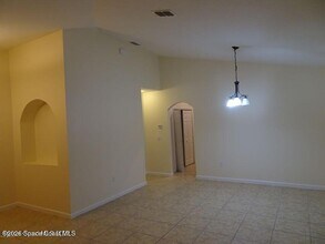 1080 Cayman Dr in Melbourne, FL - Building Photo - Building Photo