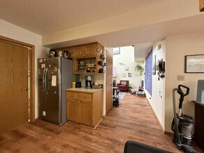 1732 Sanders Dr in Laramie, WY - Building Photo - Building Photo