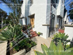 8317 Blackburn Ave in Los Angeles, CA - Building Photo - Building Photo