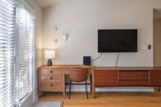 1601A Southgate Cir in Austin, TX - Building Photo - Building Photo