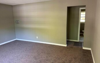 1145 Lay Dr in Birmingham, AL - Building Photo - Building Photo