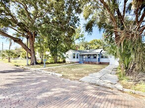 3308 N Avon Ave in Tampa, FL - Foto de edificio - Building Photo