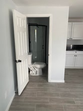 105 E Grant Rd in Tucson, AZ - Foto de edificio - Building Photo