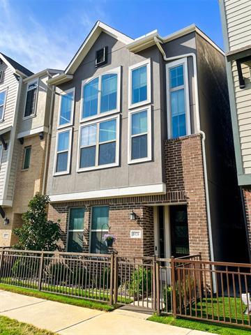 1026 Manacor Ln in Dallas, TX - Building Photo - Building Photo