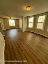 919-919 W Elm St in Scranton, PA - Building Photo - Building Photo