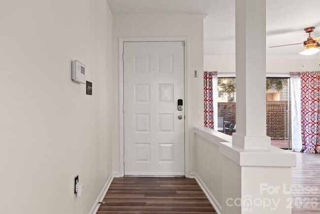 212 W 10th St in Charlotte, NC - Building Photo - Building Photo