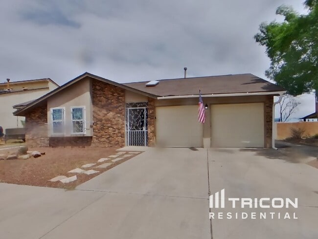 property at 6739 Lamy St NW