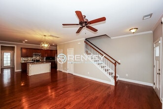 2506 Gallery Drive in Denver, NC - Building Photo - Building Photo