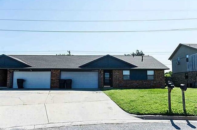 11630 Vail Dr in Oklahoma City, OK - Building Photo - Building Photo