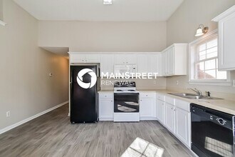 610 S Ashley Glen Cir in Memphis, TN - Building Photo - Building Photo