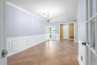 9423 Highmeadow Dr in Houston, TX - Building Photo - Building Photo