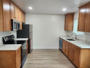 21028 Gary Dr in Castro Valley, CA - Building Photo - Building Photo