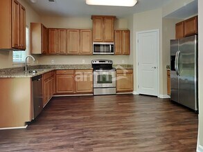 136 Hamilton Ct in Easley, SC - Building Photo - Building Photo