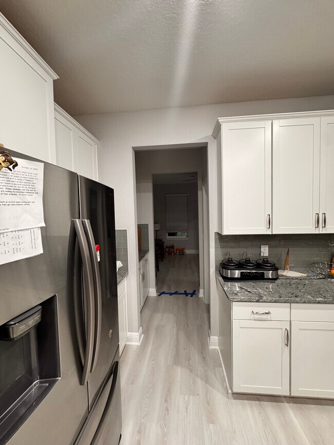 10916 Honor Rd in Citrus Park, FL - Building Photo - Building Photo